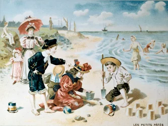 Mały makaron: dzieci bawią się piaskiem na plaży. Ilustracja z początku XX wieku (chromolitografia)