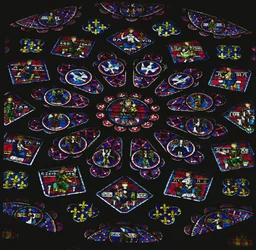 Rozeta północna, przeszklona 1234