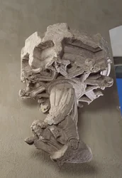 Oczekujący Keystone: anioł (piaskowiec)