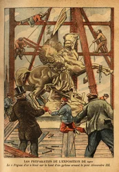 Przygotowania do wystawy w 1900 r., posąg "Pegaza trzymanego za uzdę przez Renommee", wykonany ze złotego brązu, autorstwa rzeźbiarza Emmanuela Fremieta (1824-1910), zawisł na szczycie jednego z czterech pylonów zdobiących most Aleksandra III. Engr