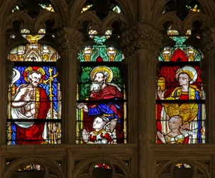 Okno w137 przedstawiające św. Marię Magdalenę, Chrystusa i św. Antoniego