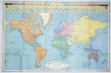 Mapa świata różnych stref czasowych, wydana przez Blondel La Rougery w Paryżu około 1920