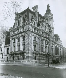 Rezydencja Williama A. Clarka, Nowy Jork, 1904-14