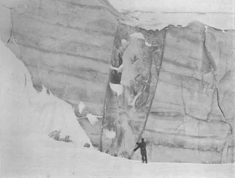 Szczelina zacementowana, c1911, 1913