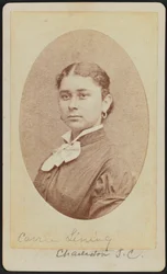 Carte-de-visit portret Carrie Lining, ca. 1875.