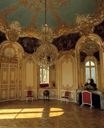 Architektura wnętrz: apartament księżnej de Soubise, zrealizowany przez architekta Germaina Boffranda (1667-1754) w Paryżu.