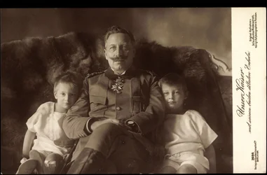 Cesarz Wilhelm II, dwóch najstarszych synów, Liersch 3686