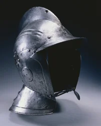 Burgonet z policzkami na zawiasach, ok. 1540 (stal ze skórzanym paskiem pod brodą)