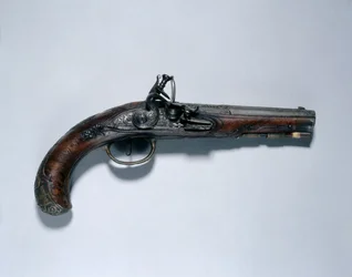 Pistolet skałkowy, lufowiec Johann Andreas Kuchenreuter (1716-1795), ok. 1750 (stal, kolba z orzecha, mosiężne mocowania, lufa inkrustowana złotem, mosiądzem i srebrem)