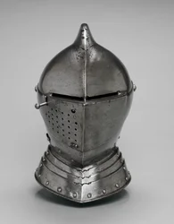 Hełm, ok.1560-80 (stal)