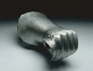 Rękawica rycerska, ok. 1560-80