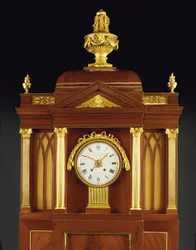 Muzyczny zegar organowy, koniec XVIII w. (ormolu i mosiężny mahoń)