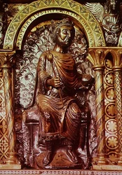 Kapliczka cesarza Karola Wielkiego (742-814), fragment przedstawiający cesarza Lotara I (795-855) na tronie, 1215 (złoto i emalia w kształcie champleve)