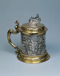 Kufel, ścigane ciało ze sceną przedstawiającą Aleksandra i legendę o węźle gordyjskim, Gdańsk, ok. 1680 (paczka srebrna złocona)
