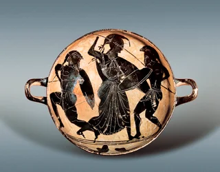 Wojna trojańska: bogini Atena walczy między Hektorem a Achillesem. VI wiek p.n.e. Kyliks (czara do picia) z czarnofigurową dekoracją ceramiczną, Muzeum Archeologiczne Katalonii, Barcelona.