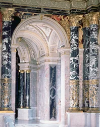 Wnętrze Kunsthistorisches Museum w Wiedniu, detal przedstawiający arkadę i dekorację pendentywów postaciami włoskiego renesansu, 1890-91 (malowidło ścienne)