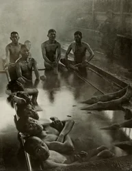 Łaźnia publiczna w Kanawie, 1910.