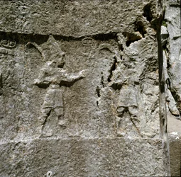 Płaskorzeźba z dwoma postaciami. Około 1250-1220 pne.