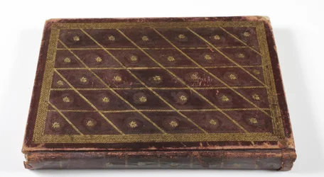 Album z genealogią dynastyczną Mogołów, 1855 (skóra ze złotym detalem)