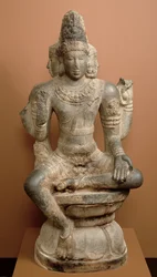 Brahma, dynastia Chola (granit ze śladami zaprawy i czerwonego pigmentu)