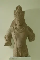 Figura Pana Wisznu, Mathura (czerwony piaskowiec)