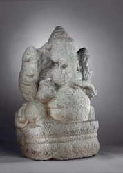 Ganesha, XII-XIII w. (granit)