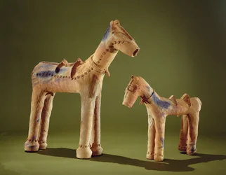 Modele koni, ok. 2000 pne (ceramiczne)