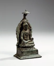 Środkowa jawajska figura Padmapaniego, koniec IX w. (brąz)