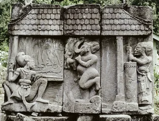 Scena kowala (kamień wulkaniczny)
