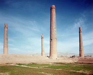 Minarety Husajna Baiqara Madrasa