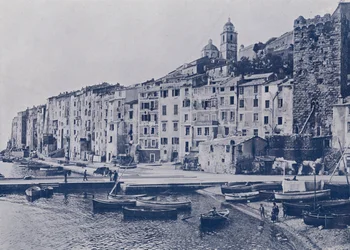 Włochy: Golfe de la Spezia, Portovenere (zdjęcie czarno-białe)