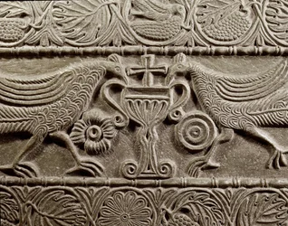 Fragment obrazu „Chrystus w majestacie” (kamień)