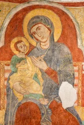 Fresk przedstawiający Najświętszą Maryję Pannę