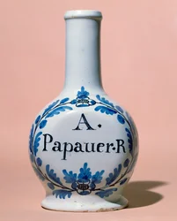 Słoik farmaceutyczny na opiaty A. Papauer R., ok. 1700 (ceramiczny)