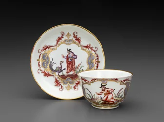 Miseczka do herbaty i spodek, ok. 1755 (porcelana o miękkiej pasty)
