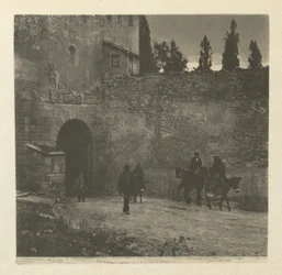 Praca kamery: brama - Segovia, 1914.