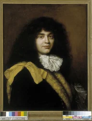Portret mężczyzny, mówi, że mężczyzna ma żółty pasek