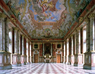 Sala Marmurowa w kościele opactwa św.