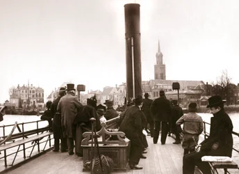 Pasażerowie promu, Laandam, 1898.