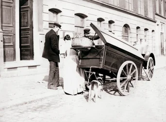 Ludzie i powóz, Antwerpia, 1898