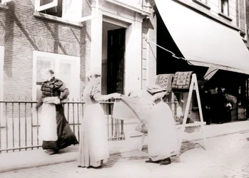 Kobiety, Rotterdam, Holandia, 1898