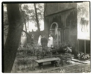 Ślub w kościele św. Jana, ul. West 11, ok. 1938-39 (zdjęcie żelatynowo-srebrowe)