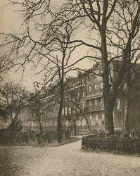 Brunswick Square: część Bloomsburys Boarding House Land, c1935.