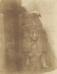 Spéos de Ehre w Stambule, Statua Kobiety