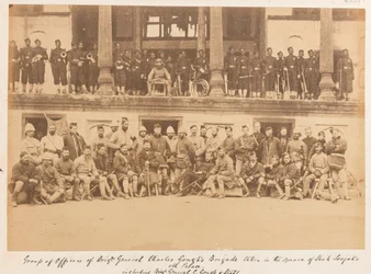 Oficerowie i ludzie z brygady generała brygady Gough