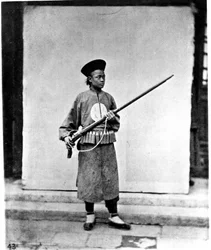 Chiny, żołnierz, ok. 1870 (zdjęcie)