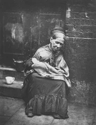 The Crawlers, z Street Life w Londynie, J. Thomson i Adolphe Smith, 1877