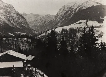 Album "Moja wojna światowa - wspomnienia Frontu Południowo-Zachodniego w Karyntii, Włochy, Trentino-Alto Adige) 31.03.1915-12.11.1918 - Josef Zohles Wiedeń": punkt obserwacyjny artylerii