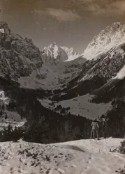 Album "Moja wojna światowa - wspomnienia Frontu Południowo-Zachodniego w Karyntii, Włochy, Trentino-Górna Adyga) 31.03.1915-12.11.1918 - Wiedeń Josefa Zohlego": Plöckenpass (zdjęcie czarno-białe)