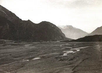 Album "Moja wojna światowa - wspomnienia Frontu Południowo-Zachodniego w Karyntii, Włochy, Trentino-Alto Adige) 31.03.1915-12.11.1918 - Wiedeń Josefa Zohlego": rzeka Tagliamento w Mo